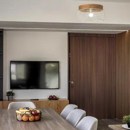 Villa Iva By The Sea *