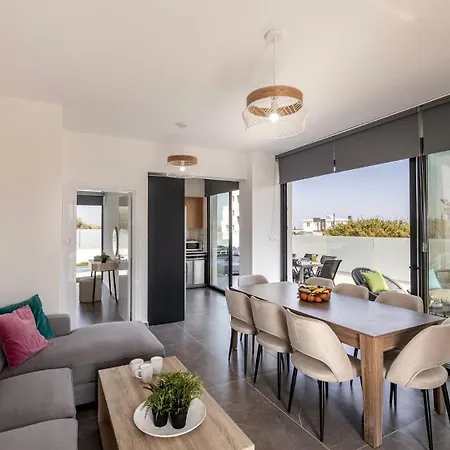 Iva By The Sea Villa