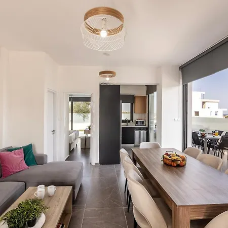 Iva By The Sea Paralimni