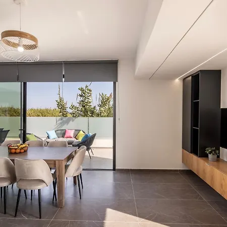 Iva By The Sea Villa