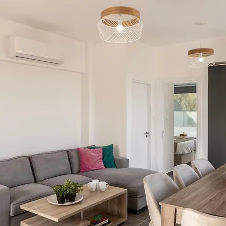 Iva By The Sea Villa