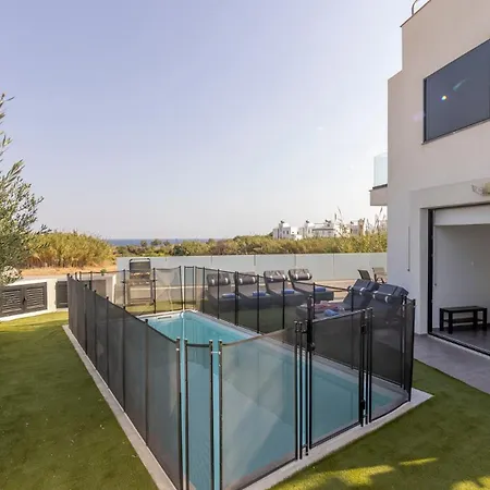 Villa Iva By The Sea