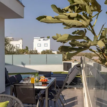 Iva By The Sea Paralimni