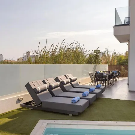 Villa Iva By The Sea Paralimni