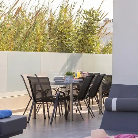 Iva By The Sea Villa