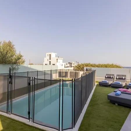 Villa Iva By The Sea Paralimni