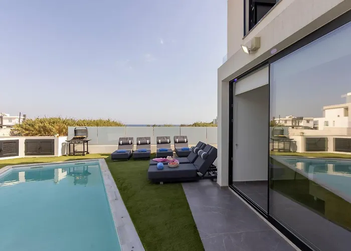 Villa Iva By The Sea