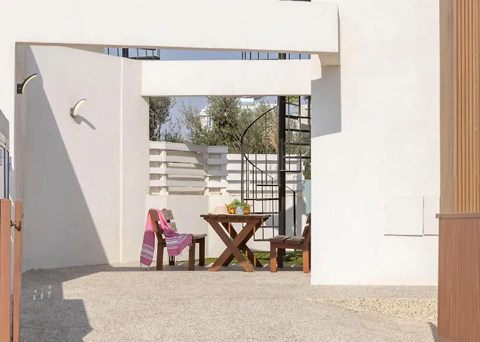 Iva By The Sea Paralímni