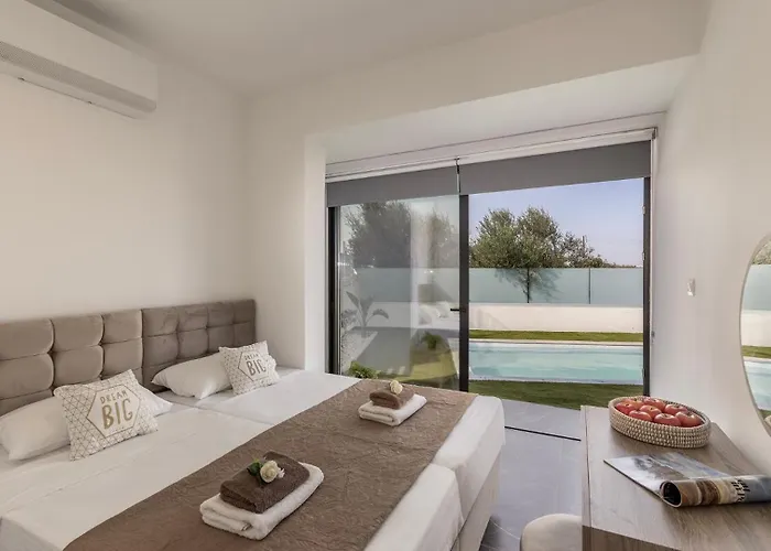 Iva By The Sea Paralimni