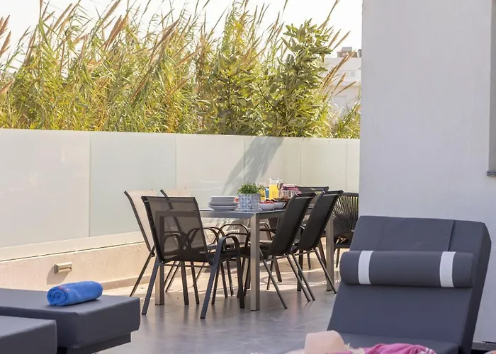 Iva By The Sea Villa