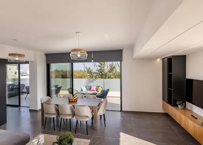 Villa Iva By The Sea