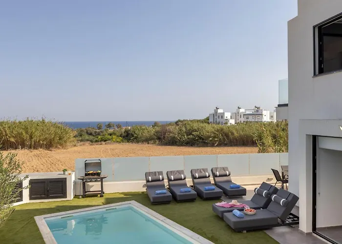 Villa Iva By The Sea