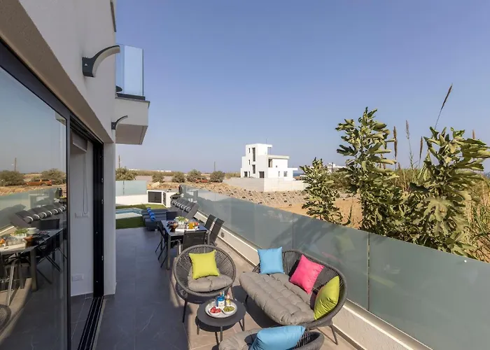 Iva By The Sea * Paralimni